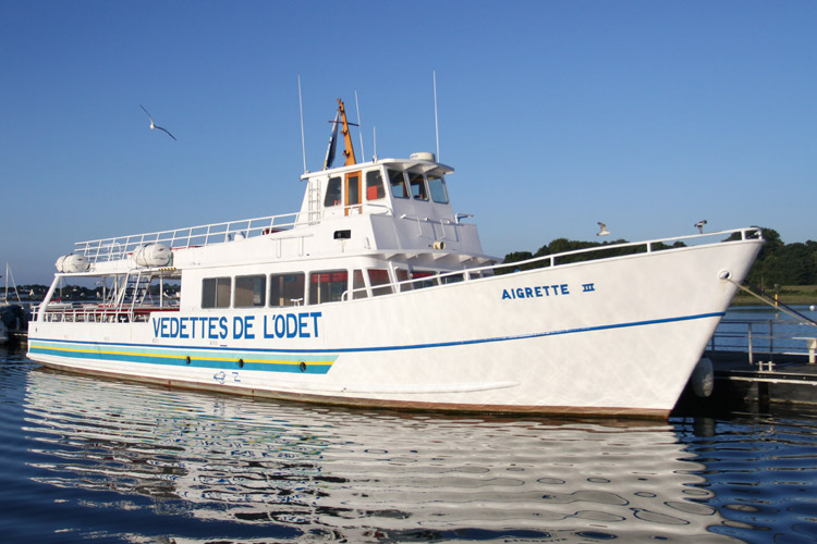 Aigrette III would moor overnight next to Play d'eau