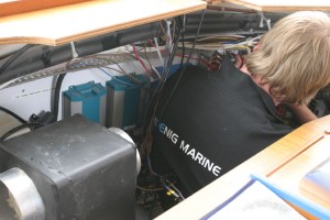Martin begins re-wiring the stbd electrics bay