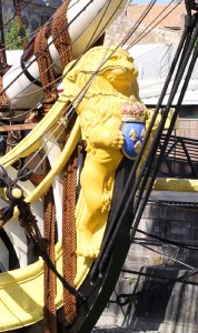 Andrew Peters from Oxford, England, carved the figurehead